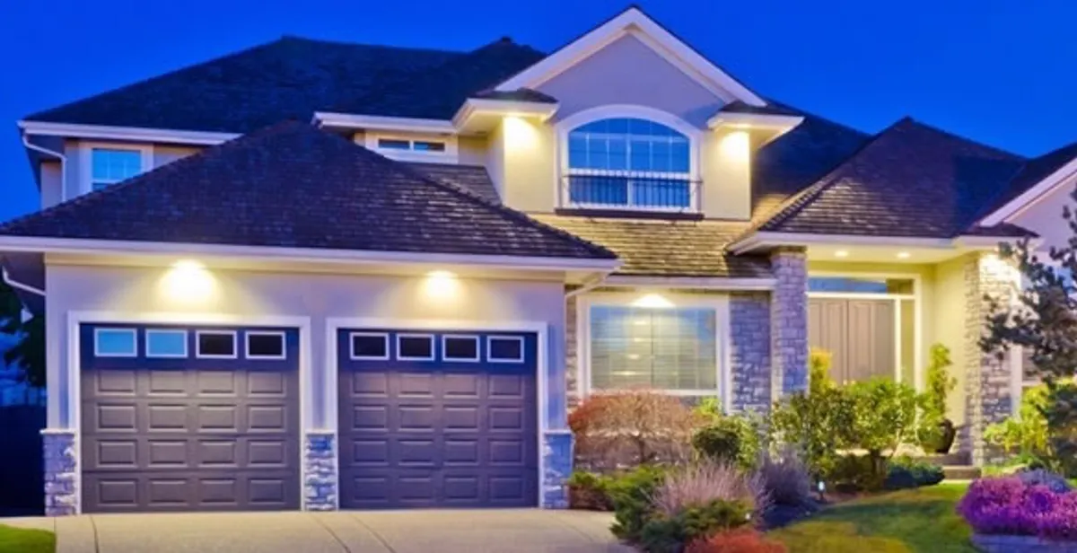 Programmable lighting installation improving residential exterior lighting control in Memphis, TN